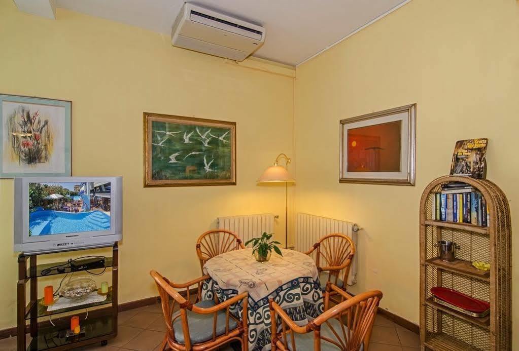 Hotel Stella D'Italia Viareggio Exterior photo
